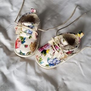 Baby fashion shoes
